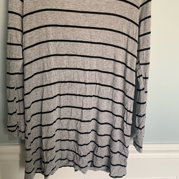 Women’s Agnes & Dora Essential Cardigan Large Gray and Black Stripe - Picture 5 of 7